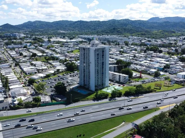 Cond Caguas Towers APT 1203, Caguas, PR 00725