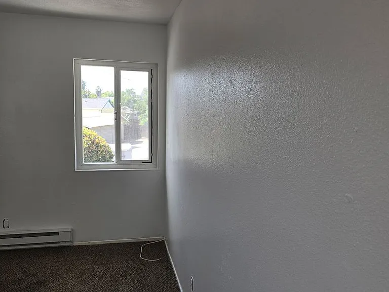 333 Bonnie Villa Apartments — Photo 10