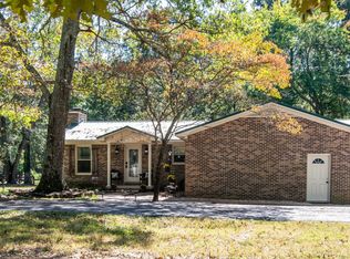 288 Stewart Ln, Estill Springs, TN 37330