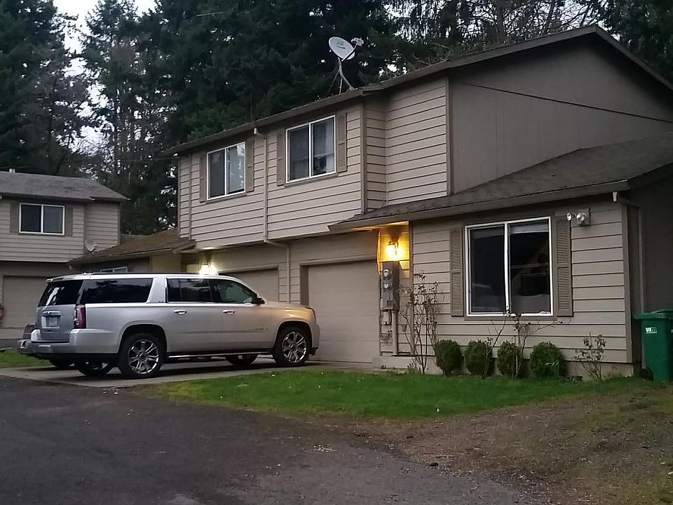 Quiet 4-Unit Community
