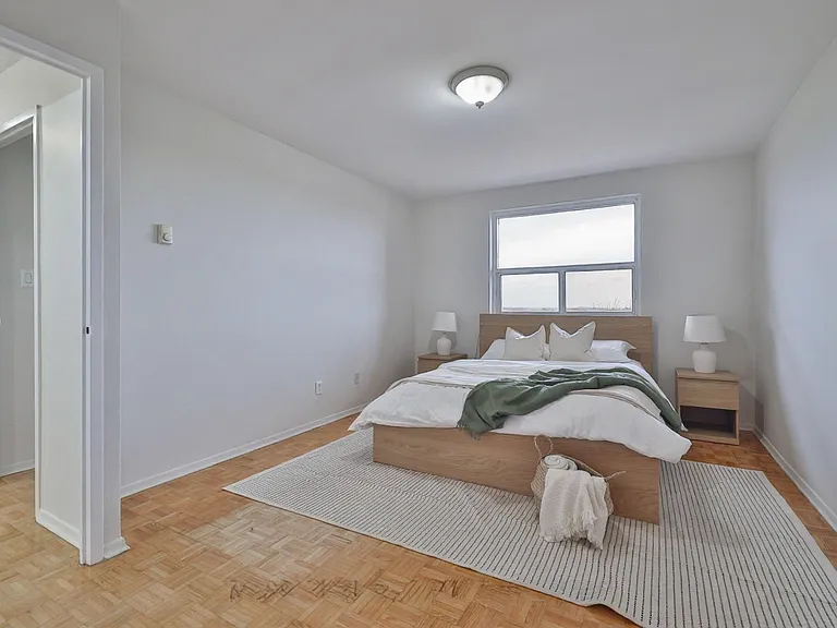 49 Wellington St — Photo 12