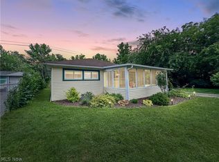 12515 Summerland Ave, Cleveland, OH 44111