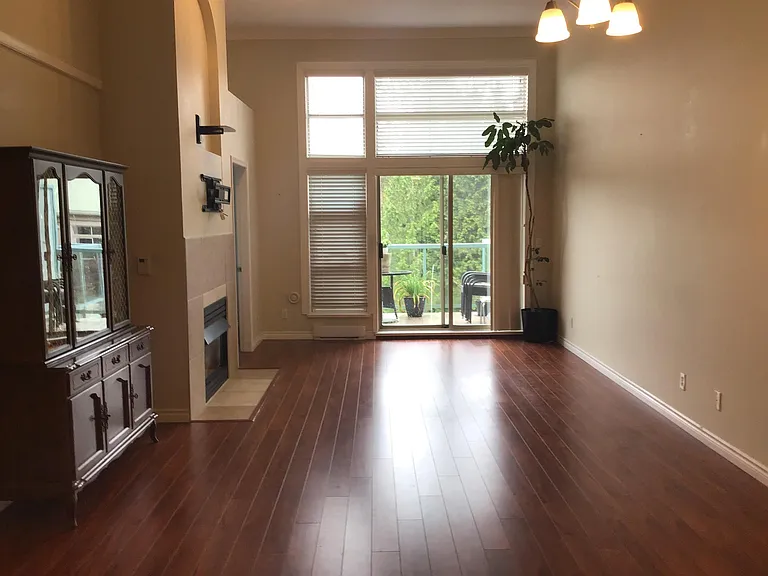 301 Maude Rd #503 — Photo 1