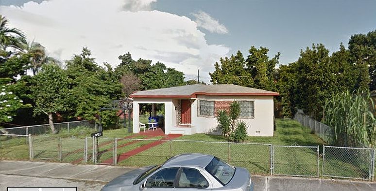 1st image of 2921 NW 21st Ave