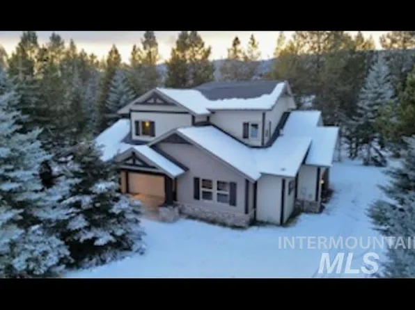 28 Pointe At The Gold Fork Ct, Donnelly, ID 83615