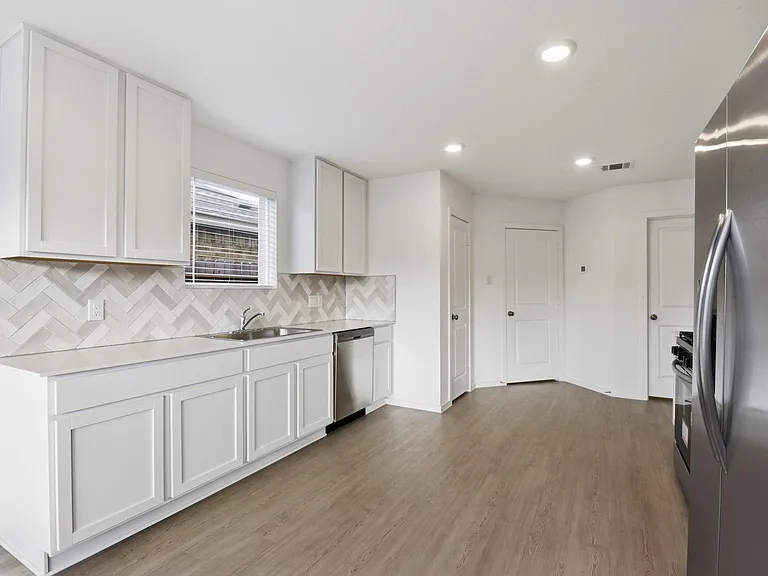 6323 Geyser Starish Dr — Photo 15