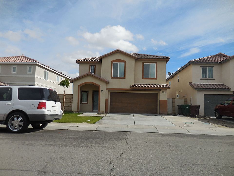 1st image of 53822 Calle Sanborn
