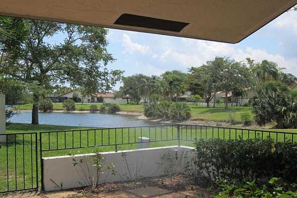 Home For Sale In Pradera