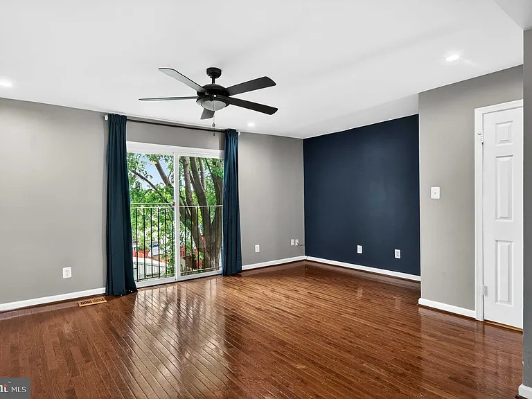 16611 Geddy Ct — Photo 10