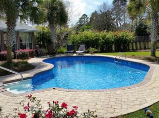 5033 Roland Rd, Pace, FL 32571