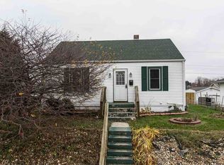 1644 Hickson Ave, Dubuque, IA 52001