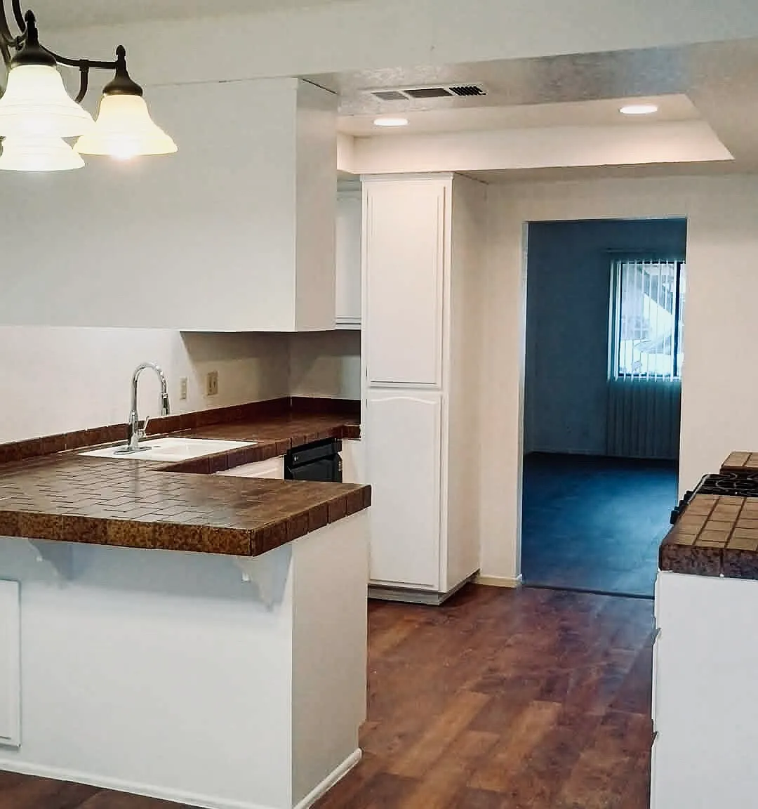 1319 N Azusa Ave — Photo 2