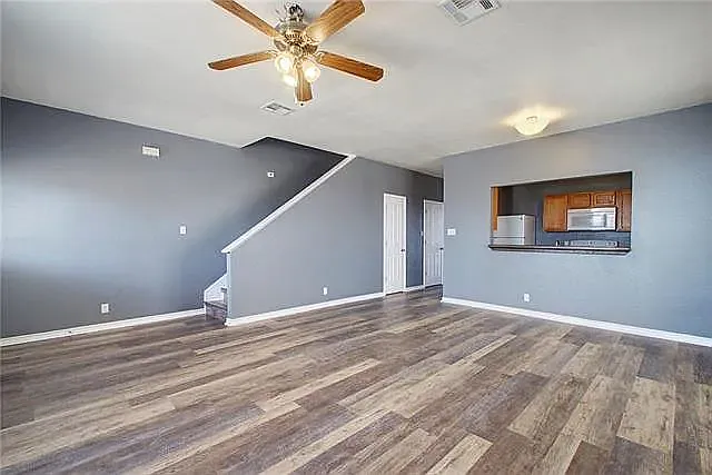 3 bed, 1730 sqft, $1,435 — Photo 4