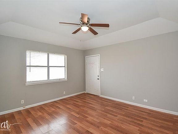 5th image of 2335 N Danville Dr