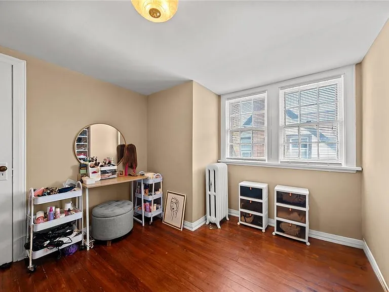 2331 S Overlook Rd N — Photo 32