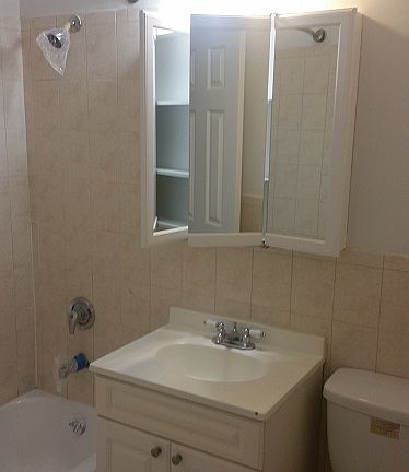 5th image of 54 Riverdale Ave #14