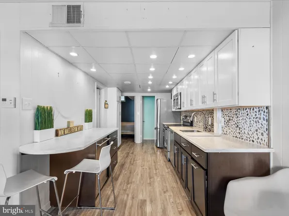 9 130th St Unit 106, Ocean City, MD 21842