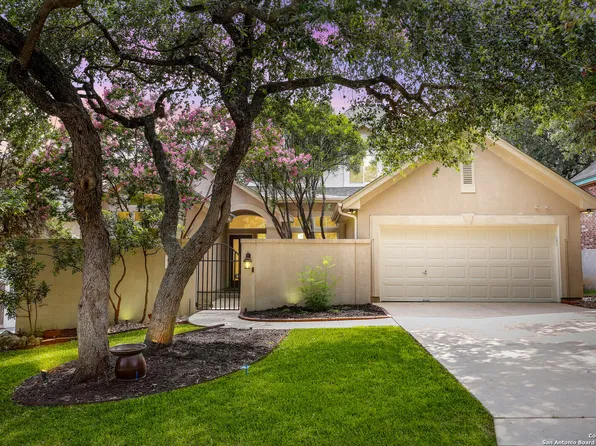 31 Greens Clf, San Antonio, TX 78216