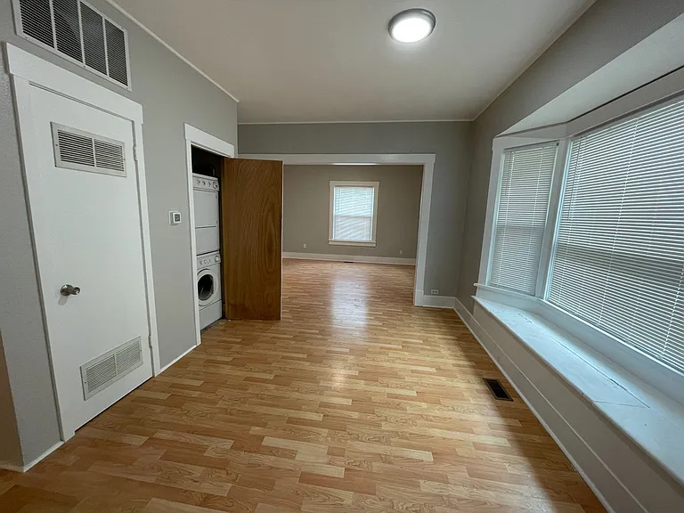 1237 Grant St — Photo 2