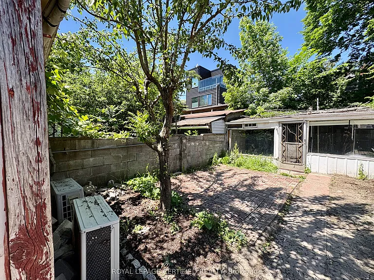 36 Mitchell Ave — Photo 28