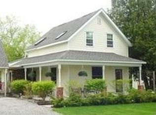 329 N Howard Ave, Croswell, MI 48422