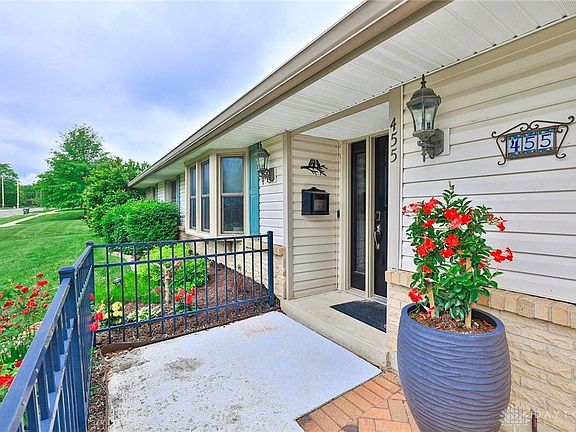 3rd image of 455 Dunnigan Dr
