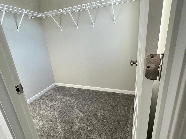 5559 Eagle Ct — Photo 10