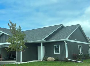 121 N 15th Dr #5, Sturgeon Bay, WI 54235