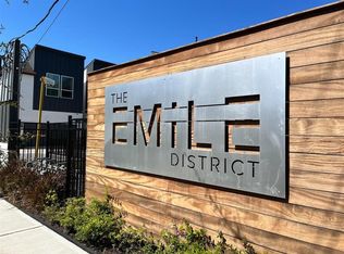 719 Emile St N, Houston, TX 77020