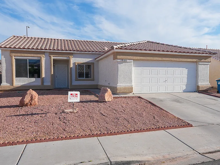 2217 Heritage Ridge Ave — Photo 1