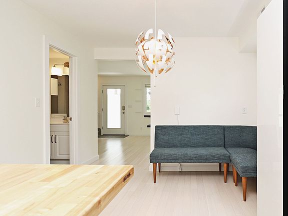 5th image of 513 12th St NW Unit A