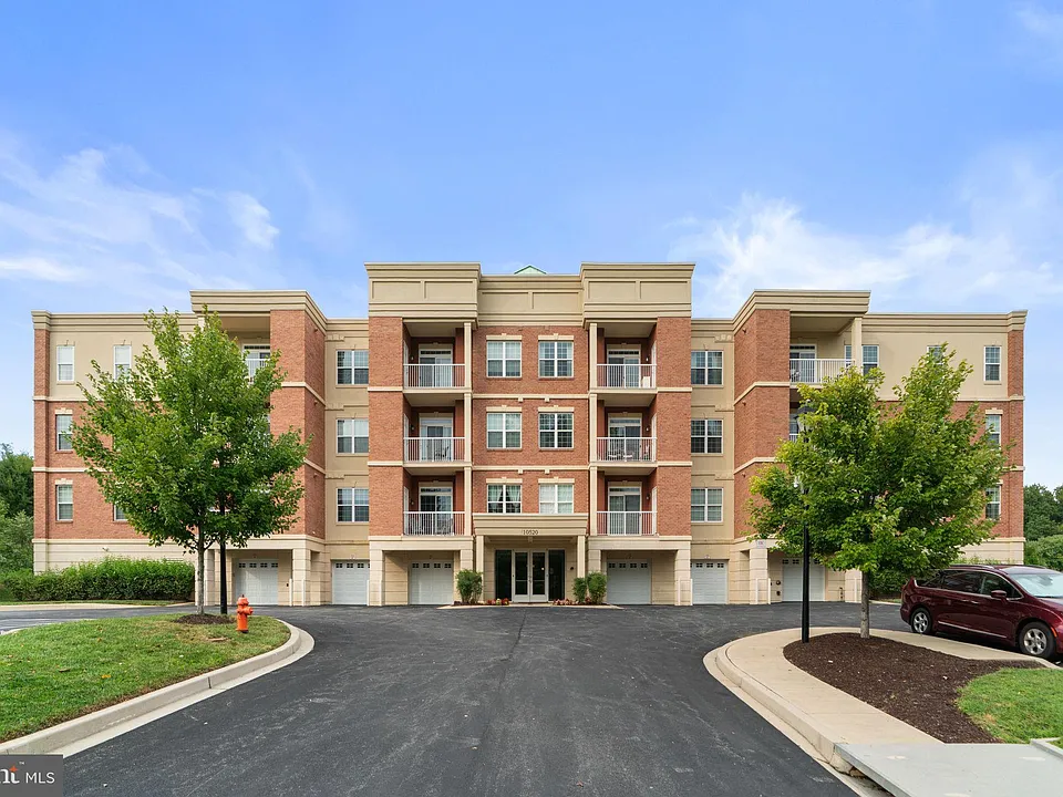 10520 Resort Rd #309