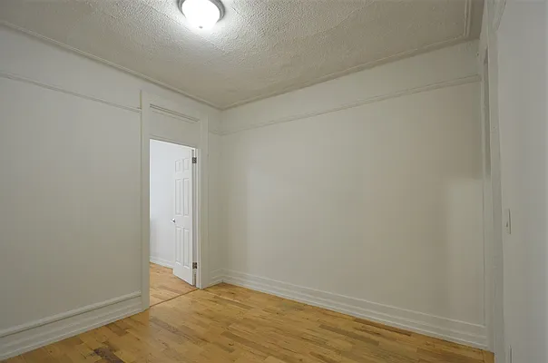 Rented by CITY SKYLINE REALTY INC | media 5
