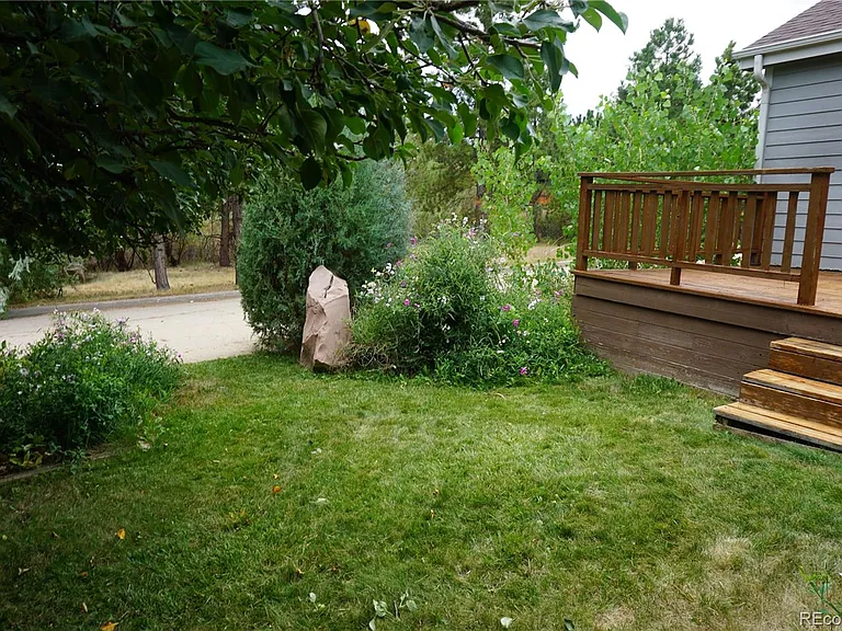 5688 E Melody Ln — Photo 12
