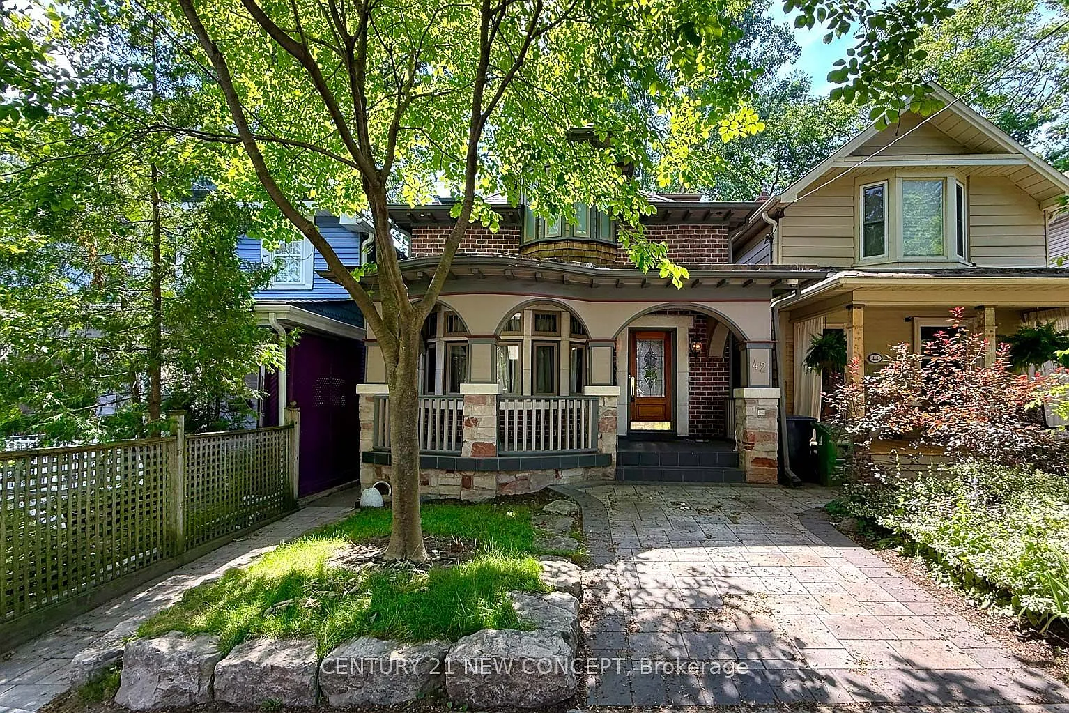 4 bed, $6,500 — Photo 1