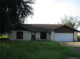 1406 E Mile 3 Rd, Palmhurst, TX 78573
