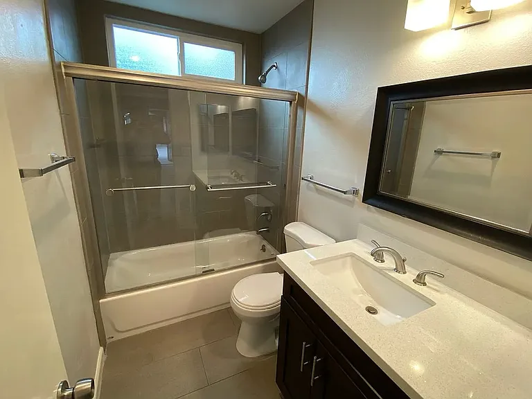 4560 North Ave #11 — Photo 3