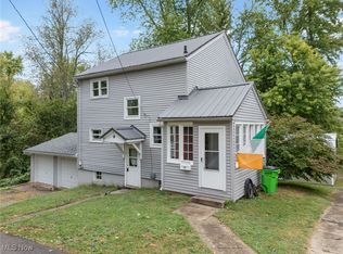 212 N Mad Anthony St, Millersburg, OH 44654