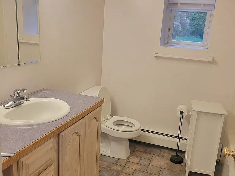 42 Lockwood St #2 — Photo 7