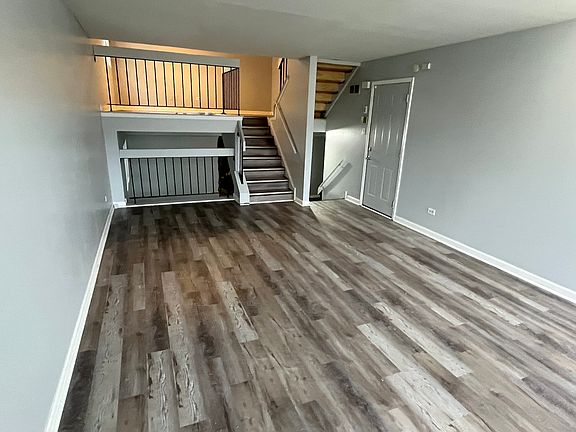 3rd image of 18200 Idlewild Dr