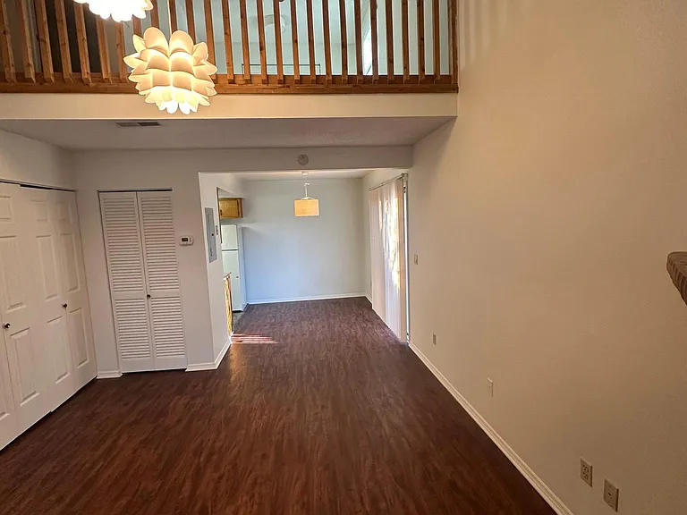3642 Monte Vista Dr — Photo 2