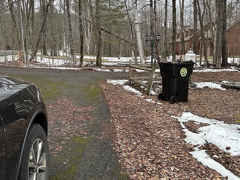 236 Bailey Rd — Photo 23
