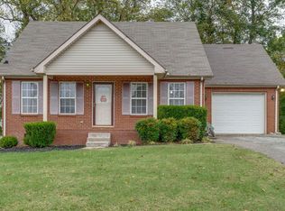 113 Tices Springs Ct, Dickson, TN 37055