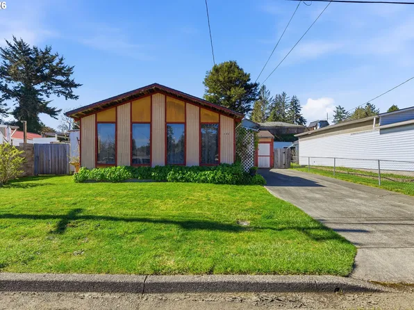 474 N Wasson St, Coos Bay, OR 97420