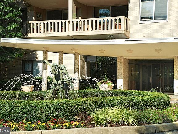 5th image of 191 Presidential Blvd #922-R-923