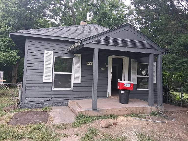 1861 N Morgan St — Photo 8