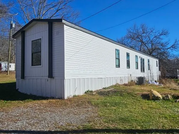 123 Colac Ct, Coal City, WV 25823