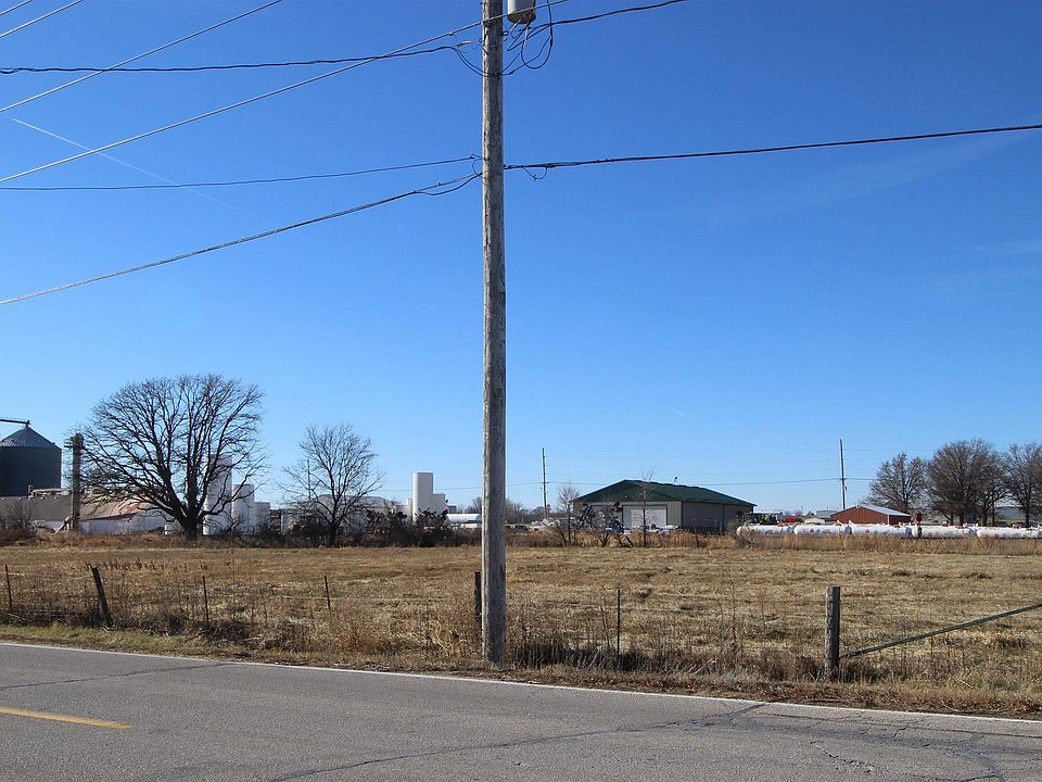 2nd image of S 3rd St