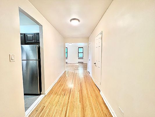 2nd image of 8836 Elmhurst Ave APT 1B