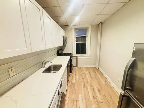 78-80 Congress Street image 2 of 12